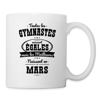Gymnastes égales meilleures naissent en Mars - Mug blanc - blanc - Droite