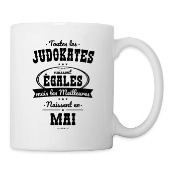 Judokates égales meilleures naissent en Mai - Mug blanc - blanc - Droite
