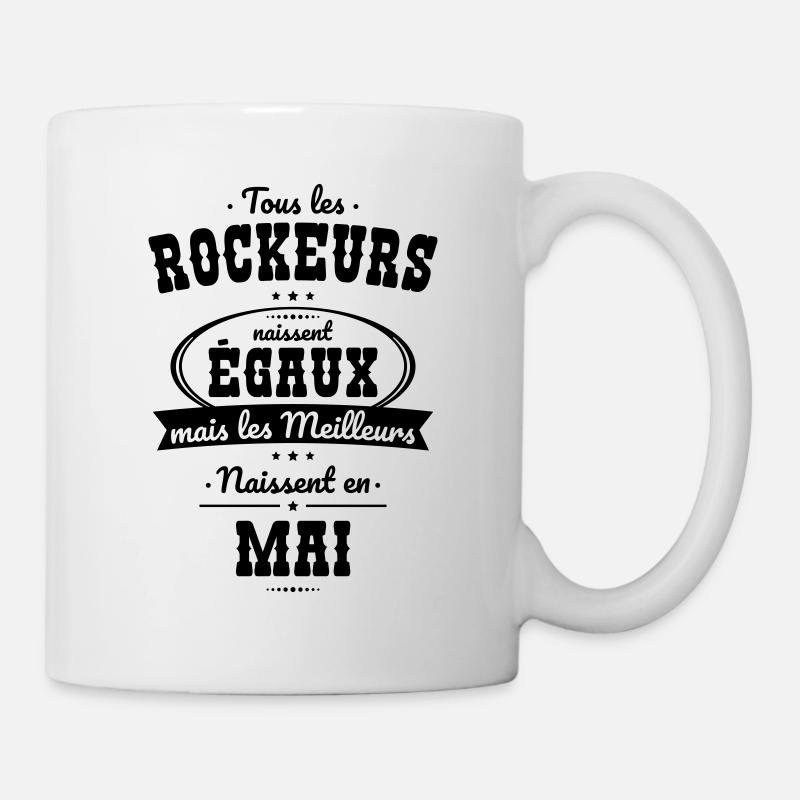 Rockeurs égaux meilleurs naissent en Mai - Mug blanc - blanc