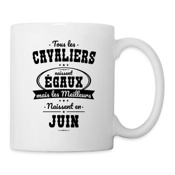 Cavaliers égaux meilleurs naissent en Juin - Mug blanc - blanc - Droite