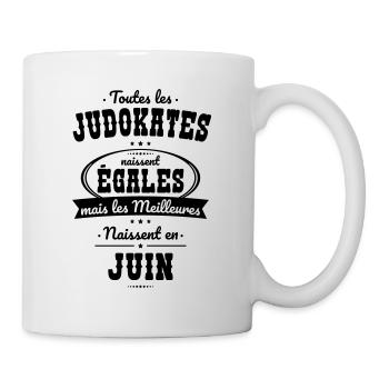 Judokates égales meilleures naissent en Juin - Mug blanc - blanc - Droite