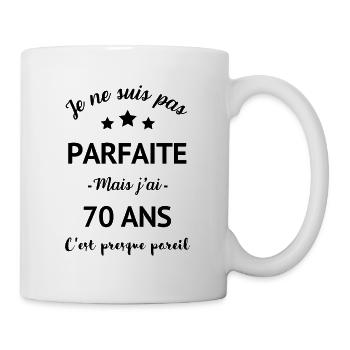 70 ans, cadeau anniversaire humour - Mug blanc - blanc - Droite