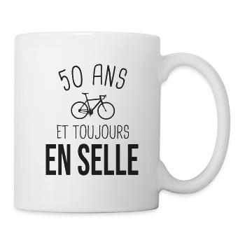 50 ans en selle cadeau drole pour cycliste vélo - Mug blanc - blanc - Droite