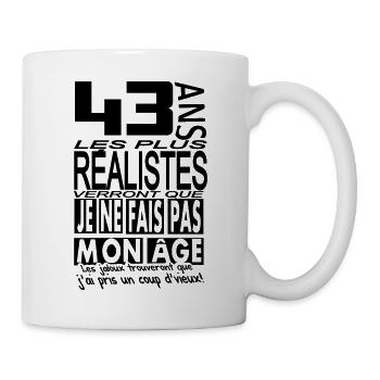 43 ans / anniversaire 43 ans / t-shirt 43 ans - Mug blanc - blanc - Droite
