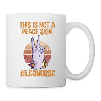 ce n’est pas un signe de paix, infirmière L&D 3 - Mug blanc - blanc - Droite