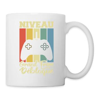 Big Brother Level freigeschaltet - Tasse - Weiß - Rechts