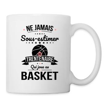 Sous-estimer une trentenaire qui joue au basket - Mug blanc - blanc - Droite