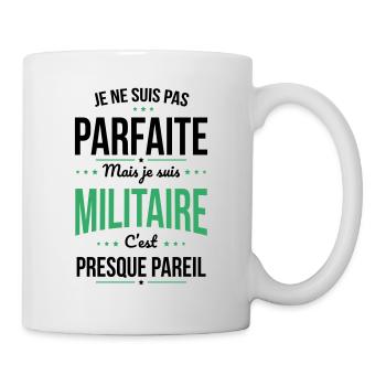 Je ne suis pas parfaite mais je suis militaire - Mug blanc - blanc - Droite