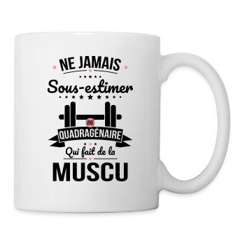 Sous-estimer quadragénaire qui fait de la muscu - Mug blanc - blanc - Droite