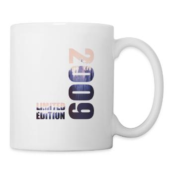 2009 Limited Edition T-Shirt Geburtstags Idee - Tasse - Weiß - Rechts