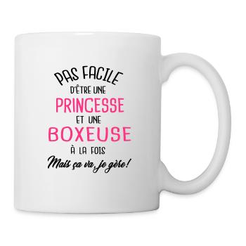 Pas facile d'être princesse et boxeuse - Mug blanc - blanc - Droite