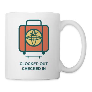 Clocked Out Checked In Koffer - Tasse - Weiß - Rechts