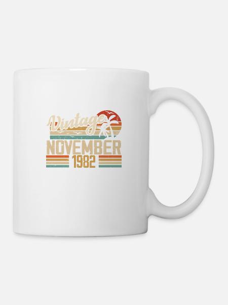 Legendär seit November 1982 - Jahrgang 1982 - Tasse - Weiß