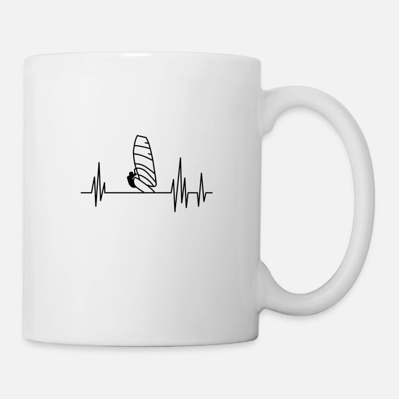 Herzschlag Surfen; Geschenkidee; Windsurfen - Tasse - Weiß