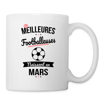 Les meilleures footballeuses naissent en Mars - Mug blanc - blanc - Droite