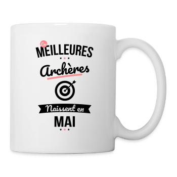 Les meilleures archères naissent en Mai - Mug blanc - blanc - Droite