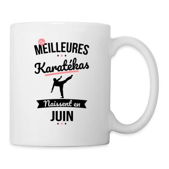 Les meilleures karatékas naissent en Juin - Mug blanc - blanc - Droite