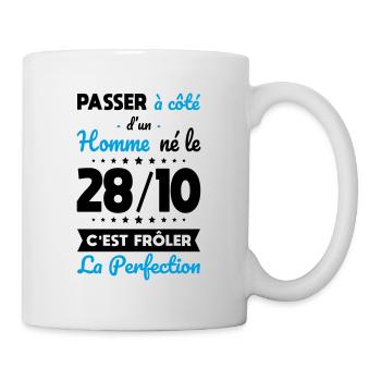 Anniversaire - Né 28 Octobre Frôler perfection - Mug blanc - blanc - Droite