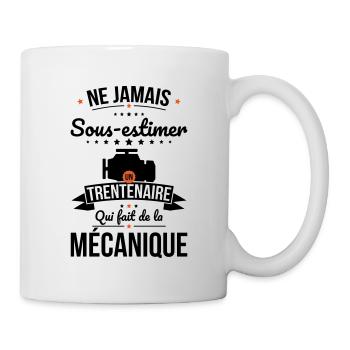 Sous-estimer trentenaire qui fait de la mécanique - Mug blanc - blanc - Droite