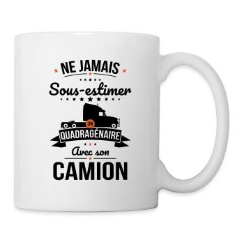 Sous-estimer un quadragénaire avec son camion - Mug blanc - blanc - Droite