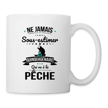 Sous-estimer un quinquagénaire qui va à la pêche - Mug blanc - blanc - Droite