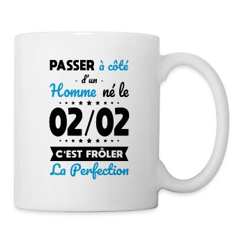 Anniversaire - Né le 2 Février Frôler perfection - Mug blanc - blanc - Droite