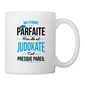 Ma femme pas parfaite mais elle est judokate - Mug blanc - blanc - Droite
