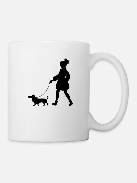 Frau Dackel Hund Gassi gehen Hundehalterin - Tasse - Weiß