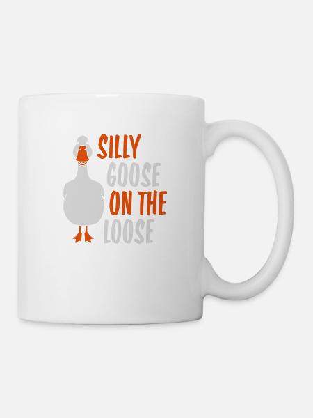 goose on the loose - Tasse - Weiß