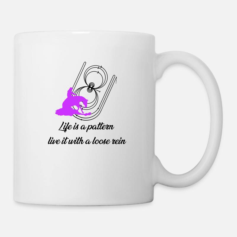life is a pattern schwarz - Tasse - Weiß
