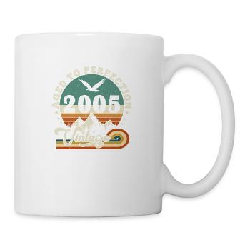 Bis zur Perfektion gereift 2005 Retro -Edition 2025. - Tasse - Weiß - Rechts