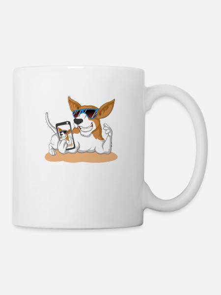 chien mobile lunettes de soleil beagle idée cadeau gassi - Mug blanc - blanc