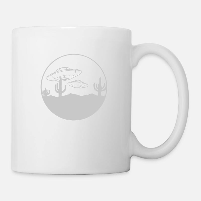 Scene Flying Deserts UFOs - Mug - white