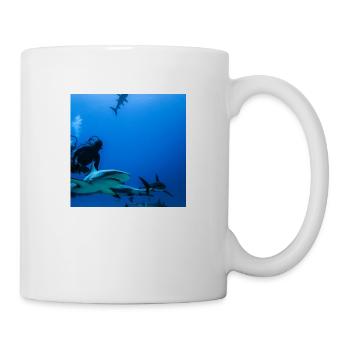 Plongeurs avec des requins - Mug blanc - blanc - Droite