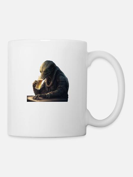 Alien mit Feierabendbier - Tasse - Weiß