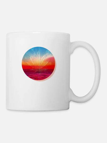 Hanfblatt vor Sonnenuntergang - Tasse - Weiß