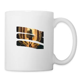 Hikers in the forest with beer - Mug - white - Right