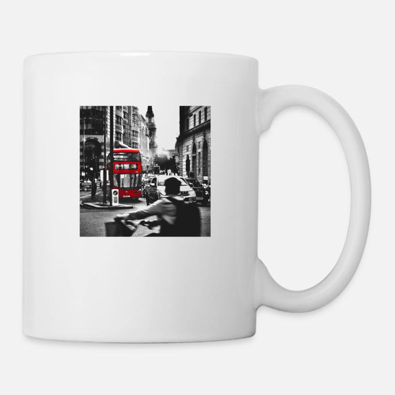 London bus in sunset light - Mug - white