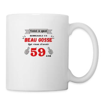 So sieht ein gutaussehender 59-jähriger Mann aus - Tasse - Weiß - Rechts