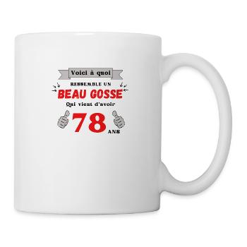 So sieht ein gutaussehender 78-Jähriger aus - Tasse - Weiß - Rechts