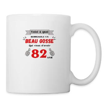 Voici à Quoi Ressemble Un Beau Gosse 82 ans - Mug blanc - blanc - Droite