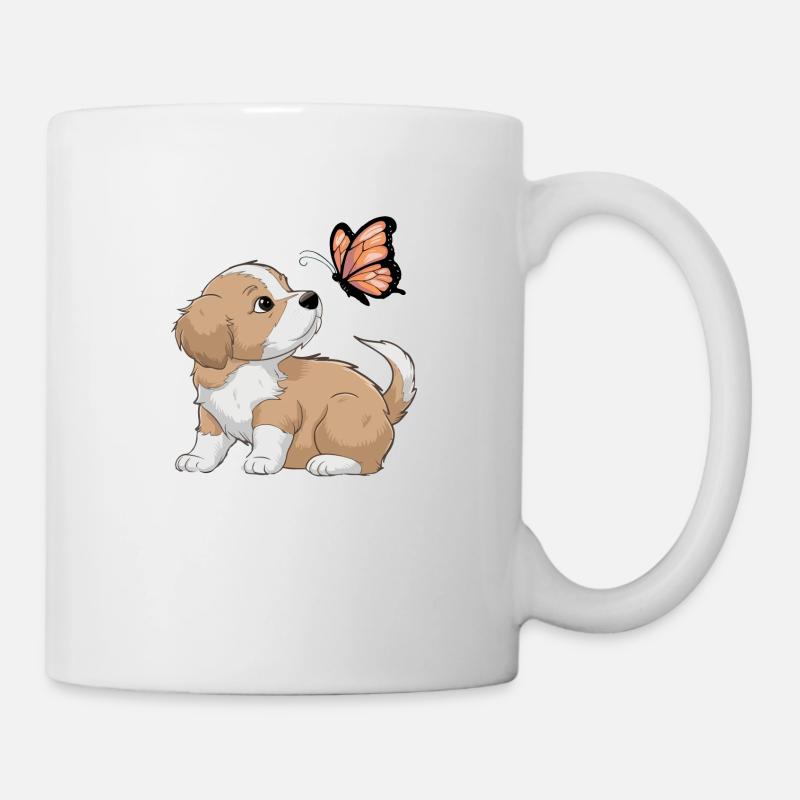 Chien mignon jouer avec papillon - Mug blanc - blanc