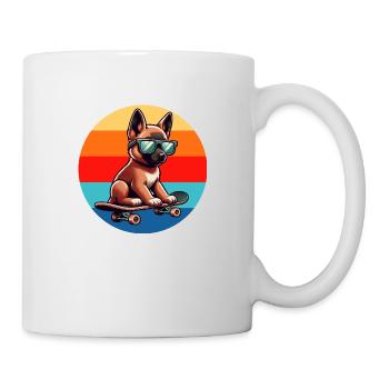 Chien sur Skateboard - Mug blanc - blanc - Droite