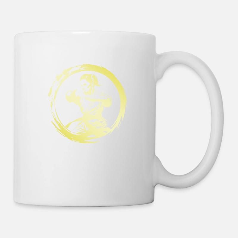 Karate Frau - Tasse - Weiß
