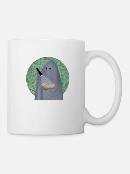 lesender Geist vor Tarnhintergrund - Tasse - Weiß