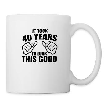il a fallu 40 ans pour être aussi beau - Mug blanc - blanc - Droite
