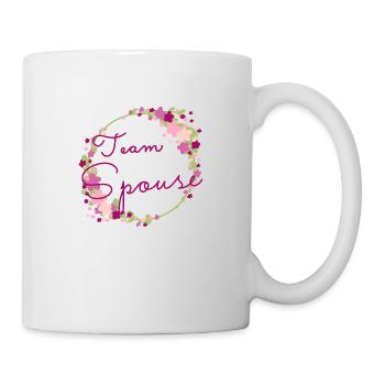 Team Spouse /Team Verlobte:r - Tasse - Weiß - Rechts