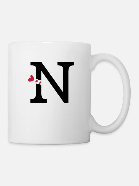 Capital lettre N avec des coeurs - Mug blanc - blanc