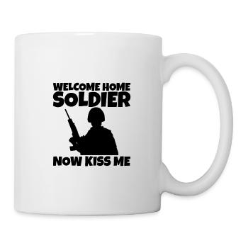 Bienvenue à la maison Soldat, maintenant embrasse-moi 2 - Mug blanc - blanc - Droite