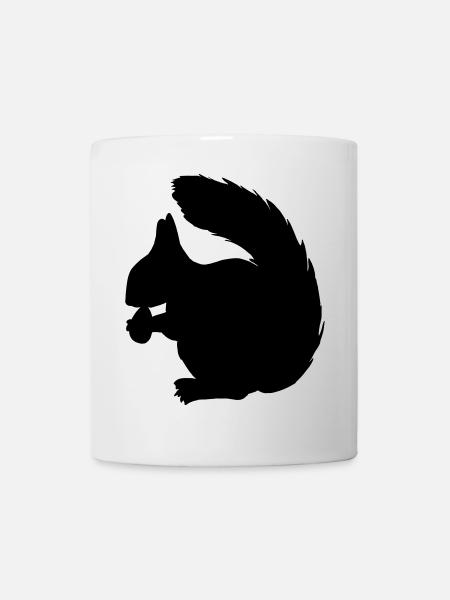 Eichhörnchen mit Nussschattenfigur - Tasse - Weiß